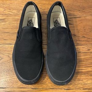 Black Slip On Vans- Men’s sz 6